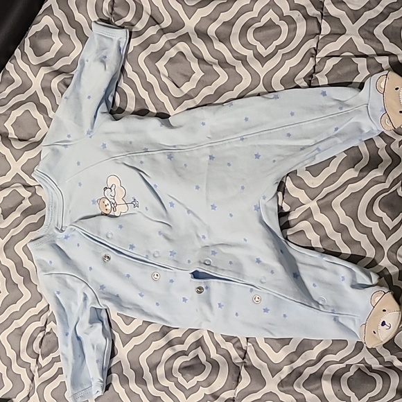 Button-Up Sleeper - Picture 1 of 4